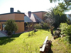 Casa en venta en Colonia del Sacramento, Uruguay, muy cerca de la playa