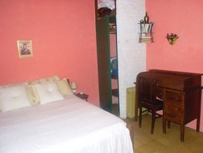 House for season rent in the historic place in Colonia, Uruguay