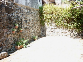 Casa en alquiler por temporada en el Barrio Historico de Colonia del Sacramento	